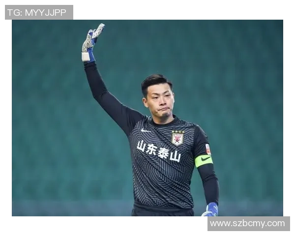 山东足球明星王大雷的职业生涯与成就全景解析